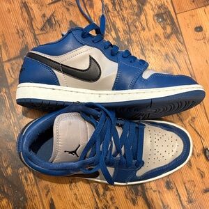 Nike Air Jordan Navy and Beige Sneakers